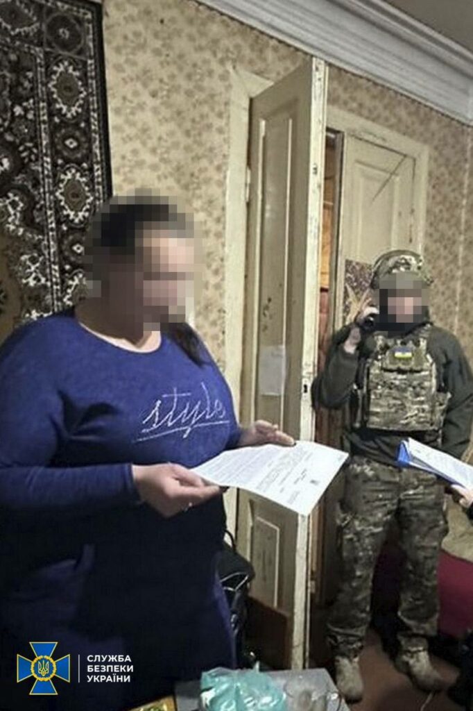 Чоловік та жінка з Вовчанська здавали окупантам координати ЗСУ 