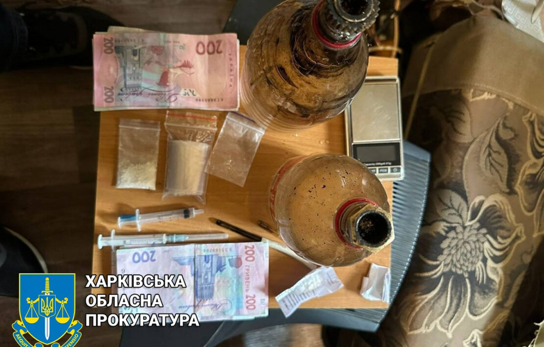 У Харкові взяли під варту чоловіка, який продавав наркотики PVP