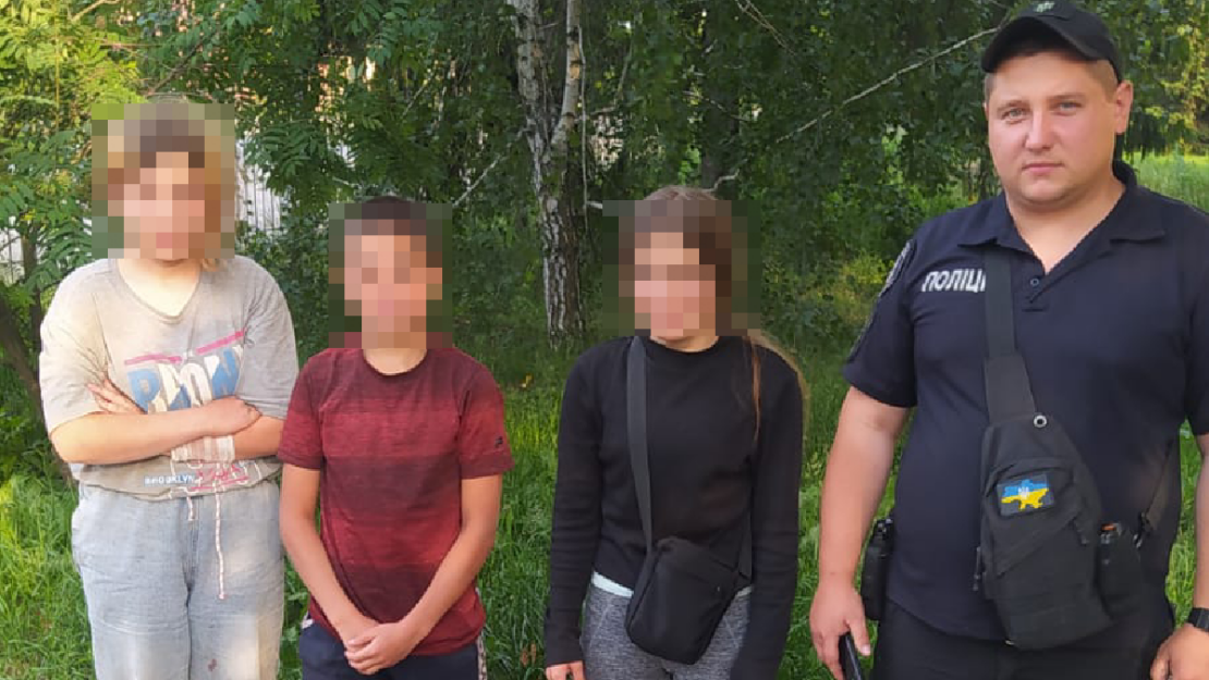 Поліція розшукала неповнолітніх, які зникли з дому бабусі на Харківщині