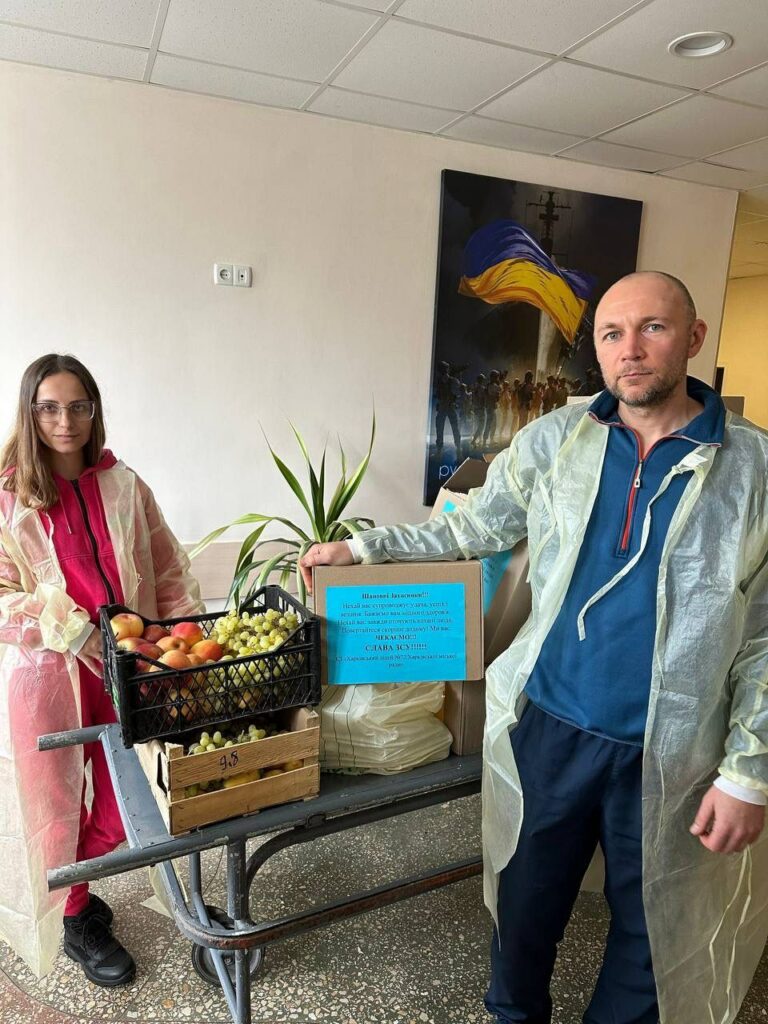 Новини Харків: У ліцеї 72 зібрали подарунки для військових 