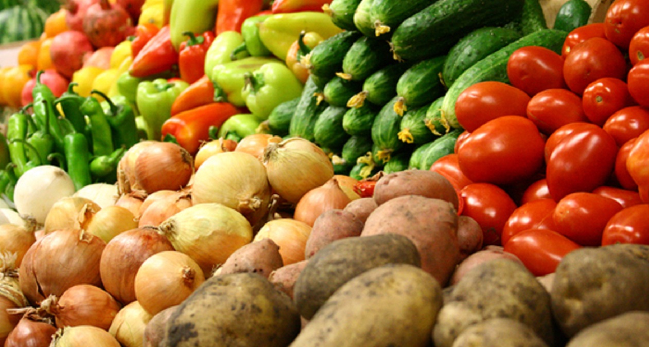 Скільки коштують свіжі овочі у Харкові - квітнень 2024