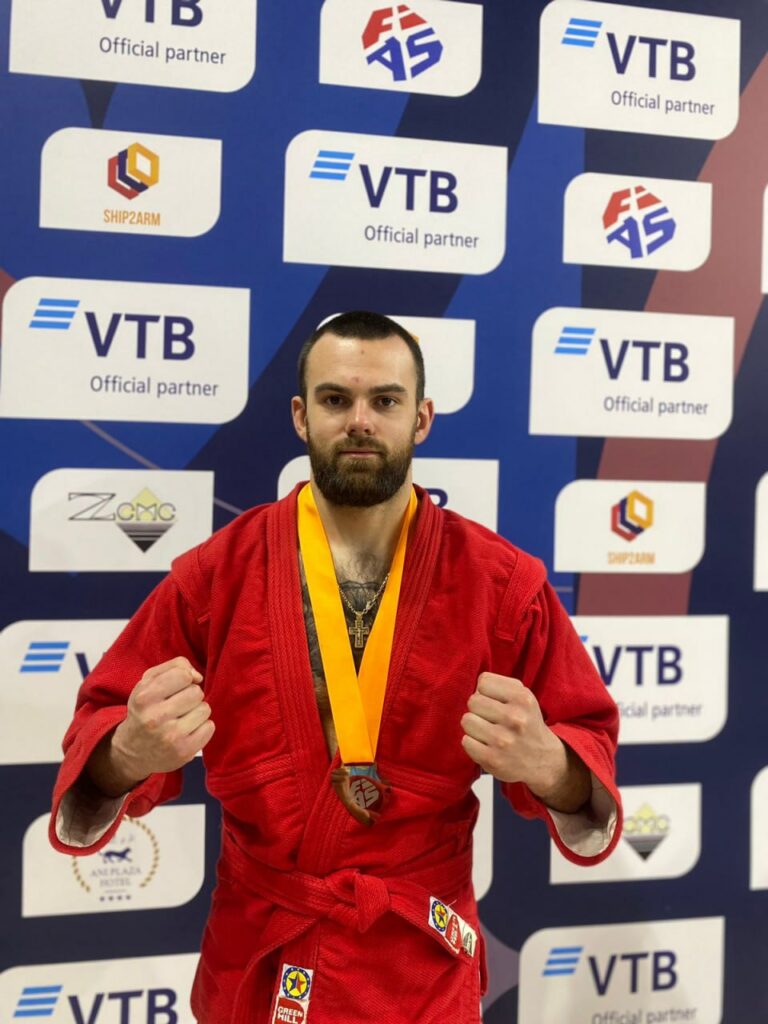 Харківський гвардієць став бронзовим призером Кубка світу з самбо